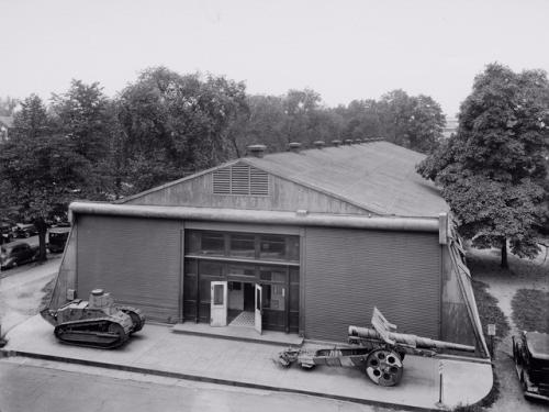 Smithsonian Aircraft Building