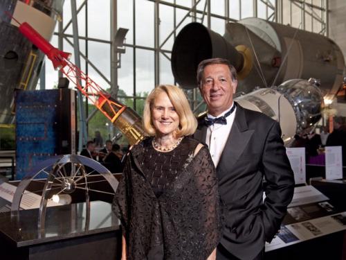 Board member Jim Guyette and his wife, Kay, at the 2011 Trophy Awards 