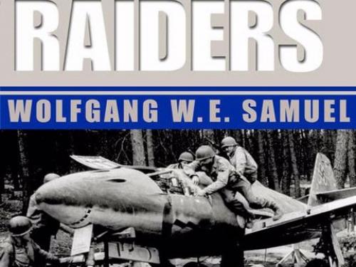 Book Cover: American Raiders