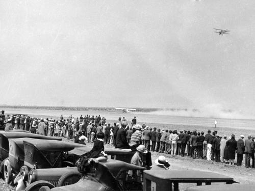 Spectators at the Dole Derby