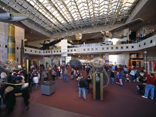 Milestones of Flight Gallery - Mall - January 2005