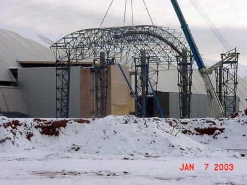 Udvar-Hazy Center Space Hangar trusses up!