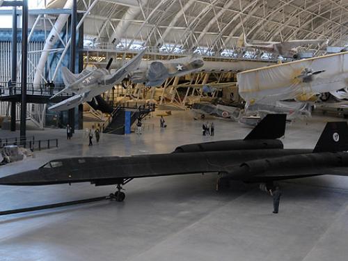 SR-71 Moves Into Udvar-Hazy Center