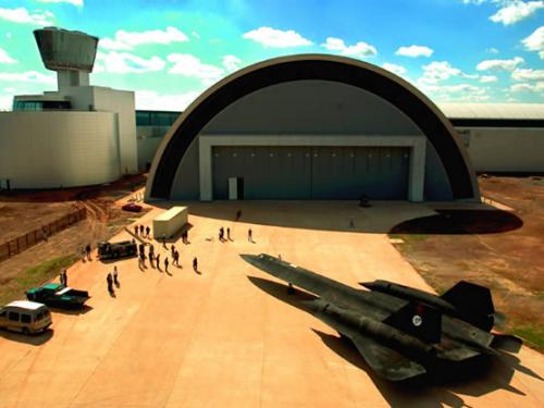 SR-71 Moves into the Udvar-Hazy Center