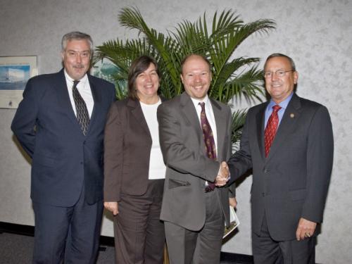 Tim Grove Receives the 2008 Smithsonian Education Achievement Award