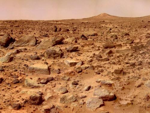 Mars Pathfinder’s View of Twin Peaks