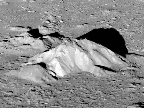Image of the central peak of Tycho Crater on the Moon.