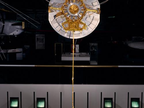 Pioneer 10 replica