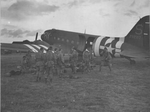 Paratroopers board a military aircraft