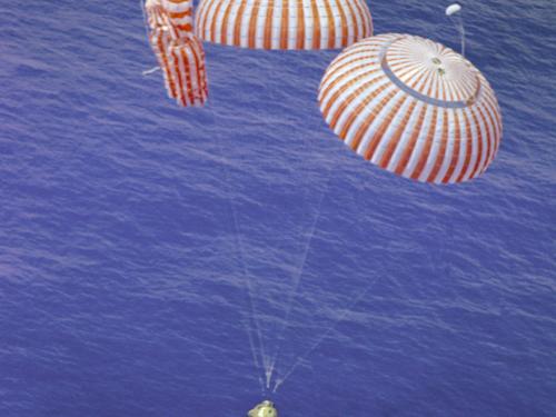 Apollo 15 Splashdown - Failed Parachute