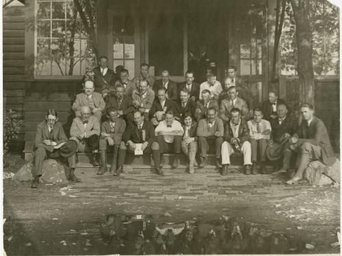 Francis D. Bowhan and Charlotte Bowhan posed with pilots and passengers participating in the 1925 Ford Commercial Airplane Reliability Tour