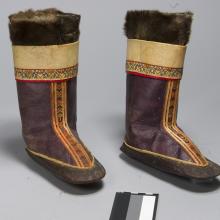 Anne Lindbergh's pair of kamiks