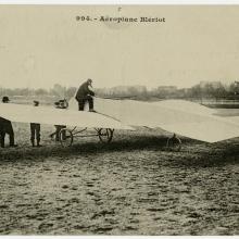 One-half left rear view of the Blériot VII on the ground.