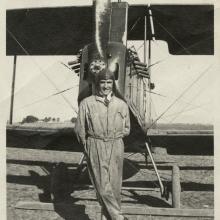 Leon leaning on the propeller of the San Fernando school’s Standard J-1 in 1920.