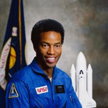 Astronaut portrait of Guy Bluford.