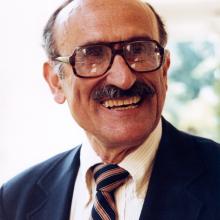 Alfred Kahn