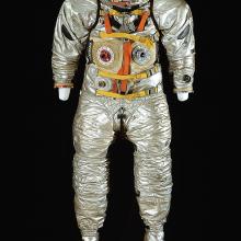 A4-H Apollo developmental suit at the Udvar-Hazy Center