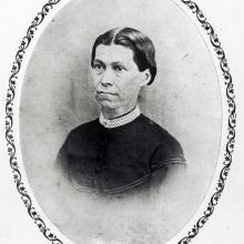 Portrait of Susan Wright, a white woman.