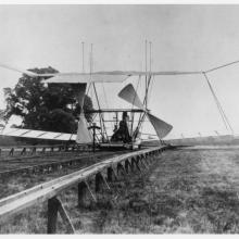 Sir Hiram Maxim's unsuccesful 1894 aircraft