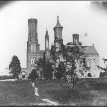 Smithsonian Castle