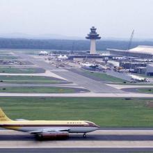 Boeing 367-80 arrival at Dulles Airport