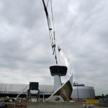 Ascent Sculpture, Udvar-Hazy Center, assembly