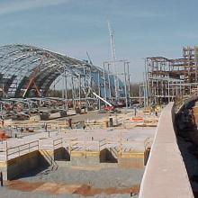 Udvar-Hazy Center - 8 trusses up, 4 more ready