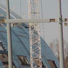 Roof covering Udvar-Hazy Center aviation hangar