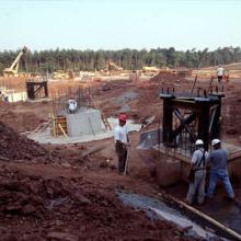 Walls for Udvar-Hazy Center Space Hangar