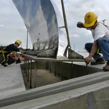 Ascent Sculpture at the Udvar-Hazy Center