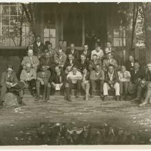 Francis D. Bowhan and Charlotte Bowhan posed with pilots and passengers participating in the 1925 Ford Commercial Airplane Reliability Tour