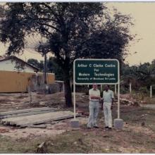 Rthur C. Clarke and a Sri Lankan colleague on the construction site for the Arthur C. Clarke Institute for Modern Technologies, 1983.