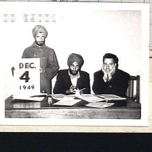 videodisc image capture Lanphier with two men in Delhi