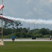 Patty Wagstaff performing an inverted ribbon cut in the Extra 260.