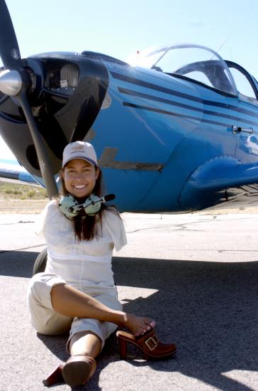 Jessica Cox, Right Footed Pilot