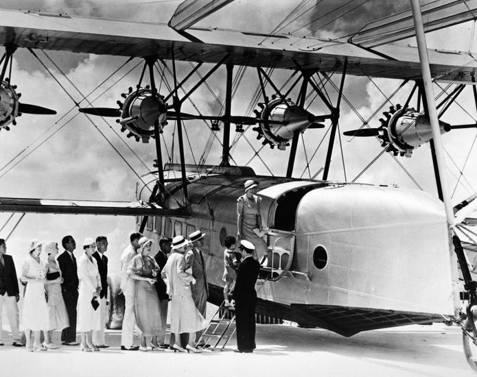 Pan Am Sikorsky S-40 with passengers boarding