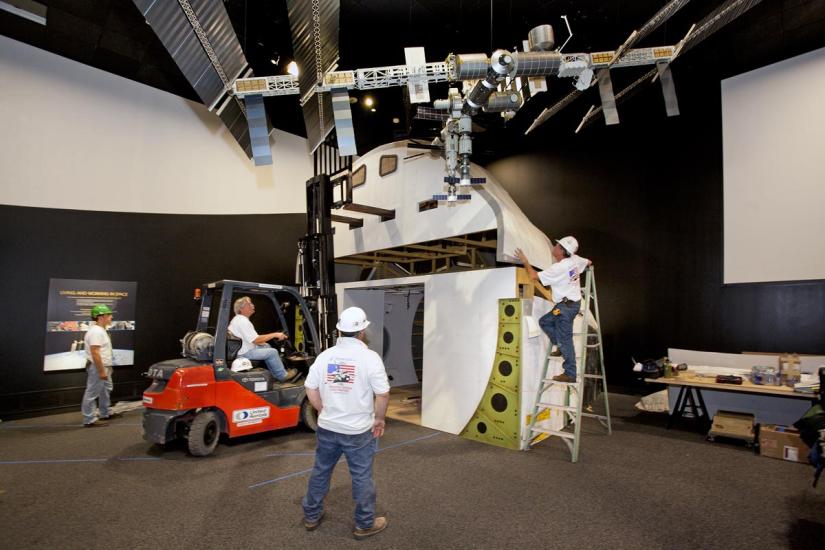 Installing Space Shuttle Middeck (Mockup) in Moving Beyond Earth