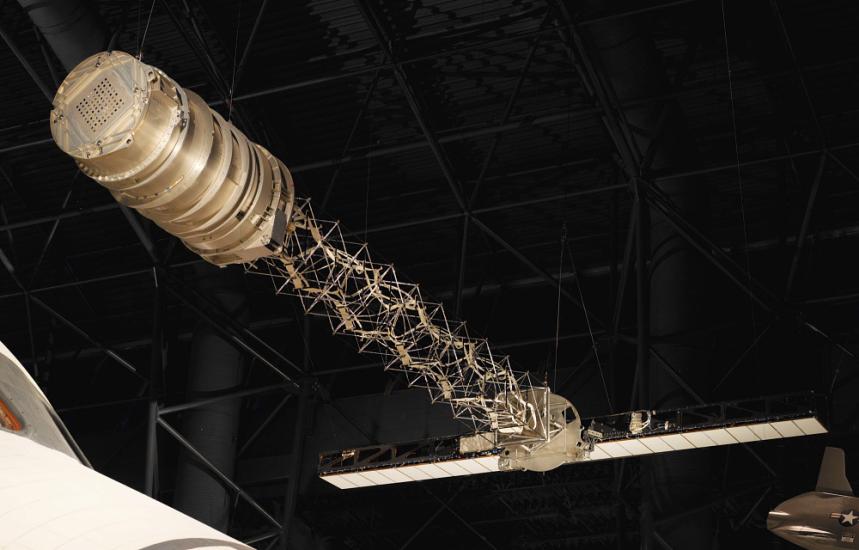 Space Shuttle Radar Topography Mission Canister, Antenna