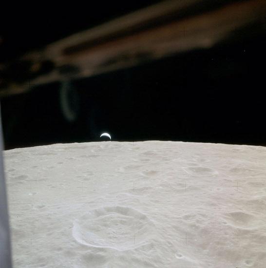 Apollo 14 Earthrise