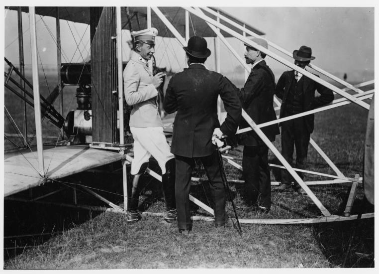 Crown Prince Friedrick Wilhelm with Wright Aircraft