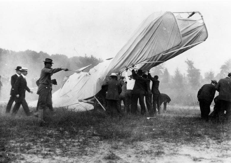 First Fatal Crash in an Airplane