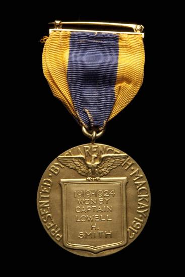 Mackay Army Aviation Trophy Medal (Back)