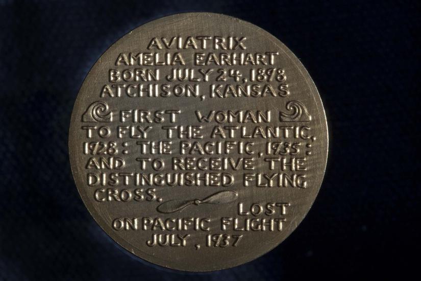 Amelia Earhart Medal (Back)