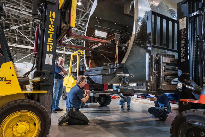 Moving the Martin B-26B Marauder <Em>Flak-Bait</em>'s Forward Fuselage