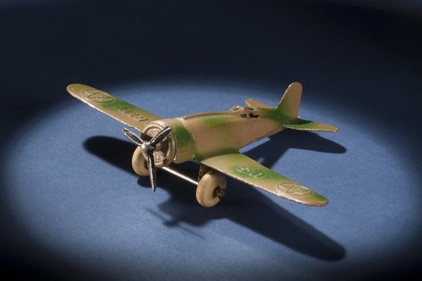 Tootsietoy Pursuit Airplane, 1936