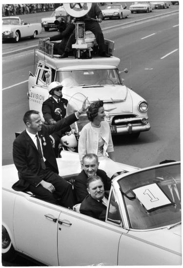 Alan Shepard received an award from President Kennedy