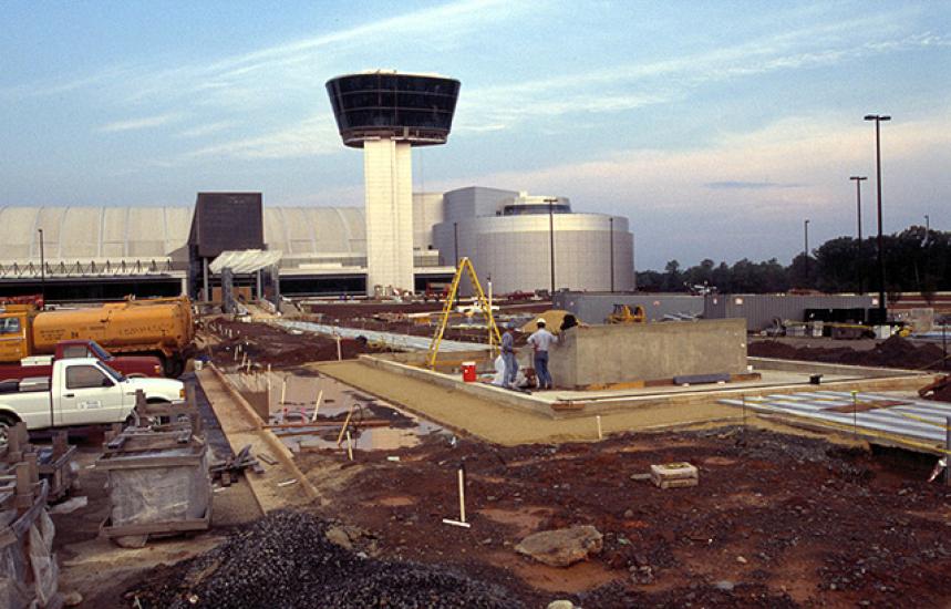 Udvar-Hazy Center Wall of Honor walkway