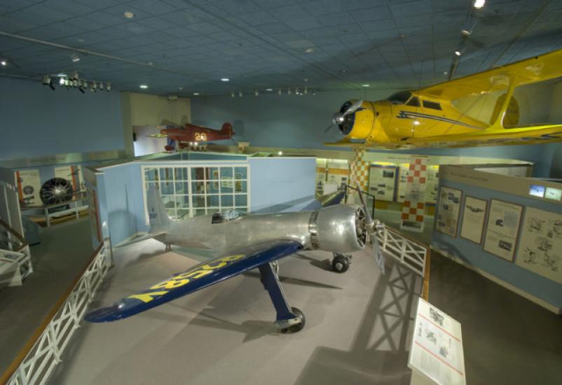 Golden Age of Flight featuring Hughes Racer