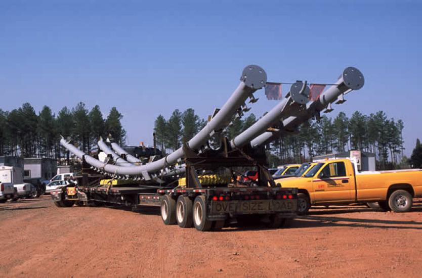 Udvar-Hazy Center Truss Sections Arrive