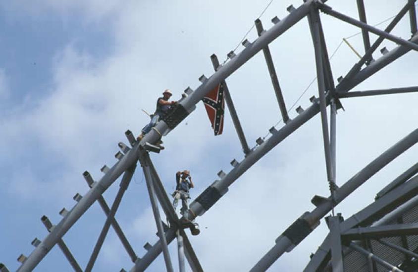 An Udvar-Hazy Center truss comes together